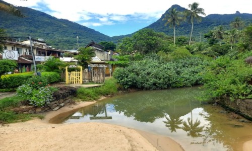 Zdjcie BRAZYLIA / Rio de Janeiro  / Ilha Grande, ocean Atlantycki / Obrazek po deszczu