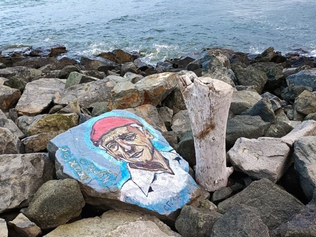 Zdj cia: Primorsko, Obwód Burgas , Jacques-Yves Cousteau - francuski oficer marynarki, badacz mórz, podróżnik, reżyser filmowy i pisarz, BUłGARIA Zdj cia: Primorsko, Obwód Burgas , Jacques-Yves Cousteau - francuski oficer marynarki, badacz mórz, podróżnik, reżyser filmowy i pisarz, BUłGARIA