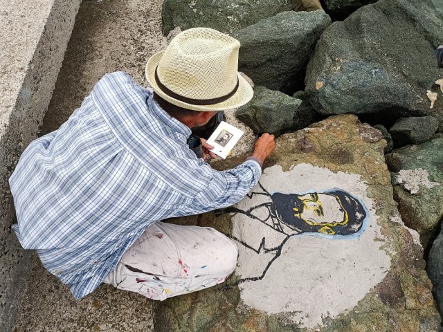 Zdj cia: Primorsko, Obw�d Burgas , Stoyko Gagamov podczas pracy, BU�GARIA