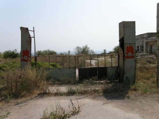 Zdjęcia: kawarna, północna wybrzeze bułgarii, upadły bułgarski PGR, BUłGARIA Zdjęcia: kawarna, północna wybrzeze bułgarii, upadły bułgarski PGR, BUłGARIA