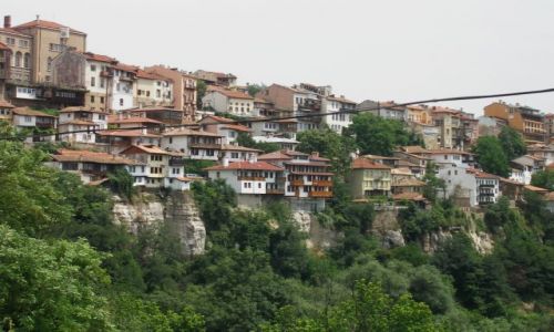 Zdjęcie BUłGARIA / - / Wielkie Tyrnowo / Miasto na wzgórzu