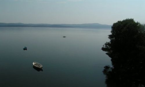 Zdjęcie BUłGARIA / Kotlina Samokovska / Samokov / Tajemnicze jezioro