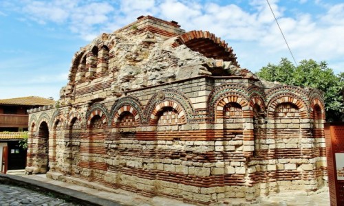 Zdjcie BUGARIA / obwd Burgas / Nesebyr / Ruiny cerkwi w.Archaniow Michaa i Gabriela z XIII wieku