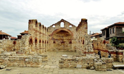 Zdjcie BUGARIA / obwd Burgas / Nesebyr / Ruiny cerkwi w.Zofii z V wieku