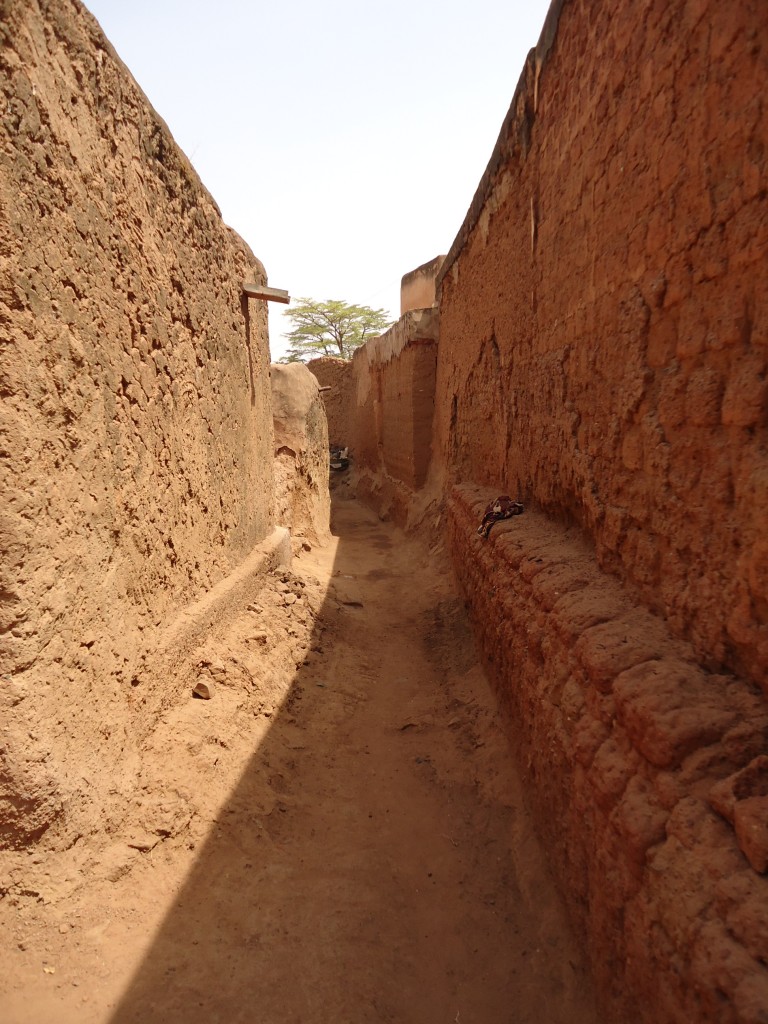 Zdjęcia: Bobo - Diulasso, Houet, Stare dzielnice Bobo (2), BURKINA FASO Zdjęcia: Bobo - Diulasso, Houet, Stare dzielnice Bobo (2), BURKINA FASO
