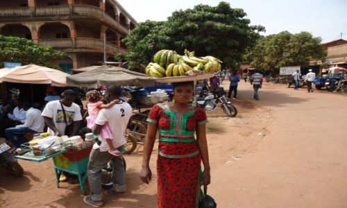 Zdjcie BURKINA FASO / Houet / Bobo - Diulasso / Na targu w Bobo