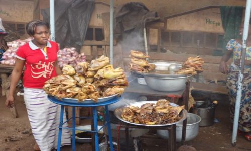 Zdjcie BURKINA FASO / Boucle du Mouhoun / Boromo / Kurczaki pieczone ....