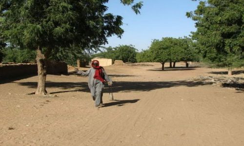 Zdjcie BURKINA FASO / - / GOROM GOROM / w drodze