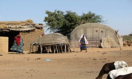Zdjcie BURKINA FASO / - / GOROM GOROM / u koczownikw