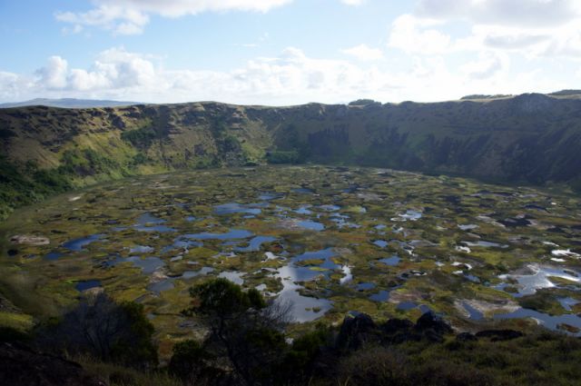 Zdjęcia: Orongo, Rapa Nui, Wulkan Rano Kau, CHILE Zdjęcia: Orongo, Rapa Nui, Wulkan Rano Kau, CHILE