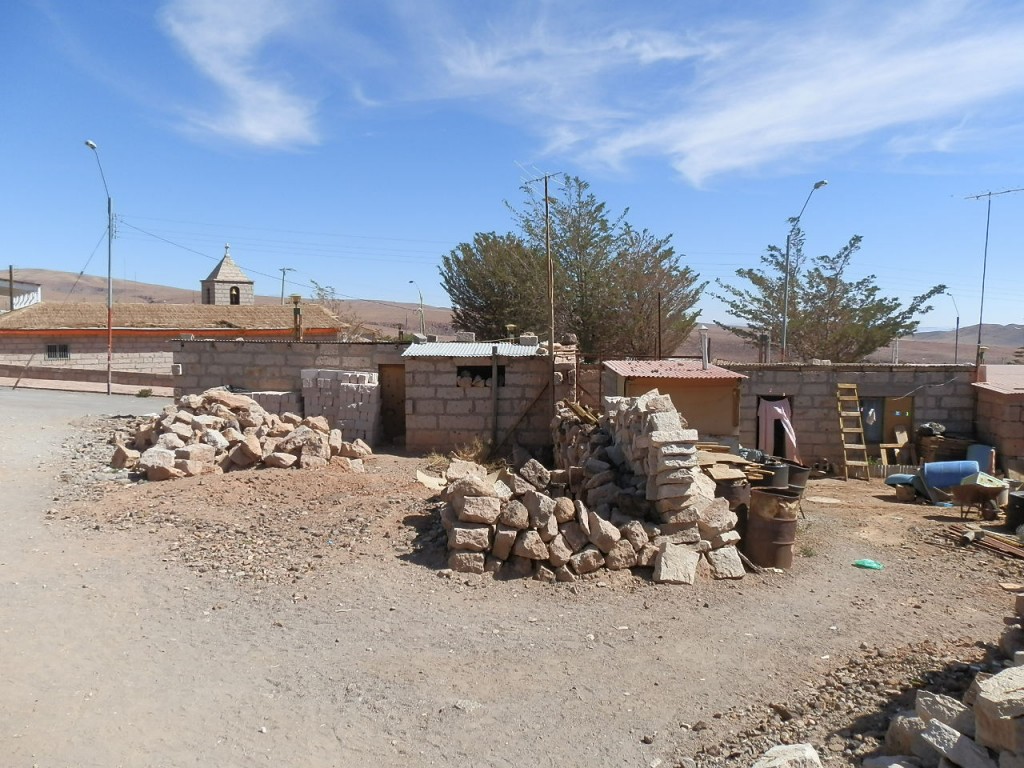 Zdjęcia: Pustynia Atacama, Andy, "Centrum miasta", CHILE Zdjęcia: Pustynia Atacama, Andy, "Centrum miasta", CHILE