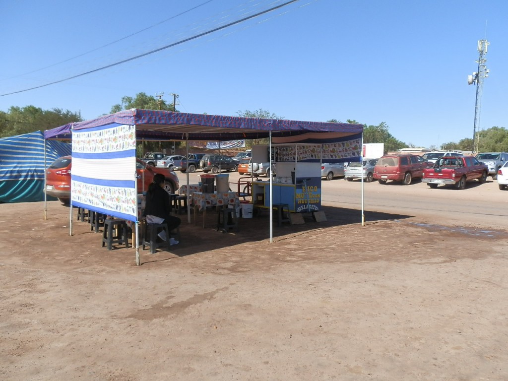Zdjęcia: San Piedro de Atacama, Andy, Restauracja na wolnym powietrzu, CHILE Zdjęcia: San Piedro de Atacama, Andy, Restauracja na wolnym powietrzu, CHILE