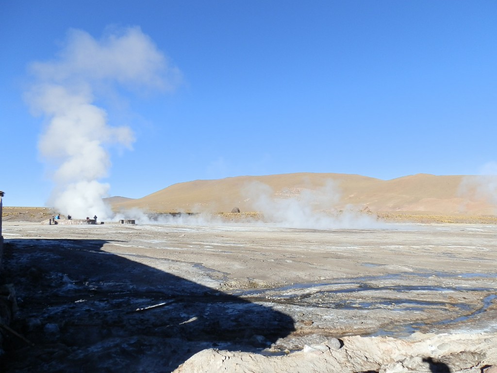 Zdjęcia: Atacama, Andy, W pełnym słońcu gejzery tracą moc..., CHILE Zdjęcia: Atacama, Andy, W pełnym słońcu gejzery tracą moc..., CHILE