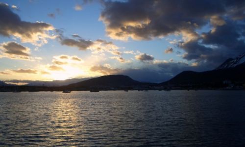 Zdjęcie CHILE / Park National  Torres del Paine / Puerto  Natales / W krainie chlodu..