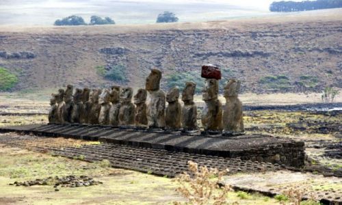 Zdjecie CHILE / Rapa Nui / Tongariki / 15 wspaniałych;)