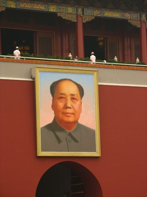 Zdjęcia: Pekin, Wujaszek Mao na placu Tienanmen, CHINY Zdjęcia: Pekin, Wujaszek Mao na placu Tienanmen, CHINY