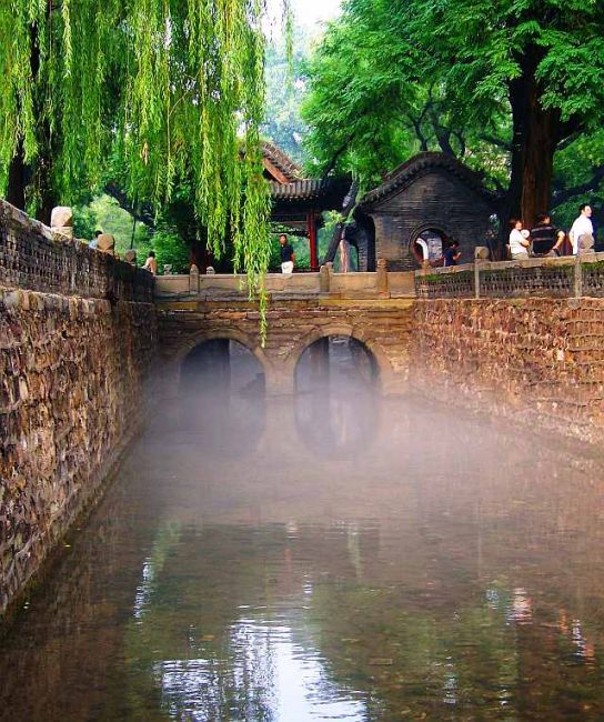 Zdjęcia: TAIYUAN, PROWINCJA SHANXI, 'DUCHI' SĄ WSZĘDZIE, CHINY Zdjęcia: TAIYUAN, PROWINCJA SHANXI, 'DUCHI' SĄ WSZĘDZIE, CHINY