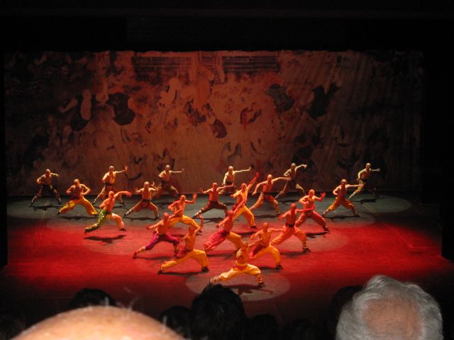 Zdjęcia: Czerwony teatr, Pekin, pokaz Kung-fu , CHINY Zdjęcia: Czerwony teatr, Pekin, pokaz Kung-fu , CHINY