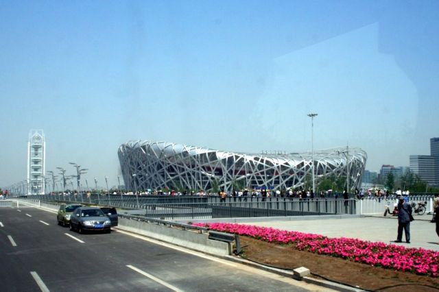 Zdjęcia: PEKIN, Stadion Narodowy znany również jako "Ptasie gniazdo"., CHINY Zdjęcia: PEKIN, Stadion Narodowy znany również jako "Ptasie gniazdo"., CHINY