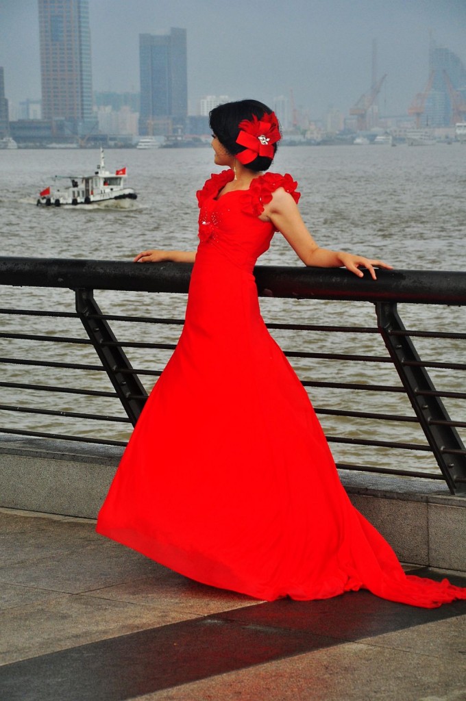 Zdjęcia: Shanghai, Shanghai, Ogień we mgle, CHINY Zdjęcia: Shanghai, Shanghai, Ogień we mgle, CHINY