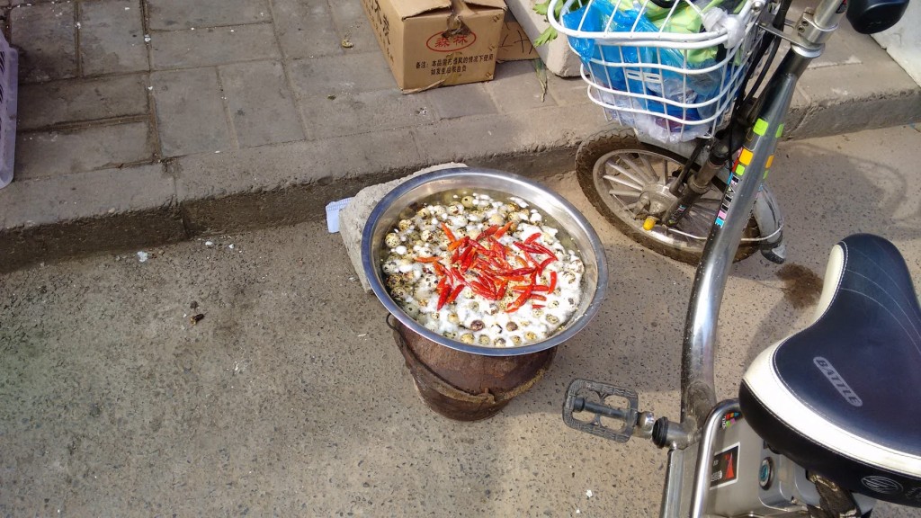 Zdjęcia: Pekin, Pekin, Moze jajeczko ? :), CHINY Zdjęcia: Pekin, Pekin, Moze jajeczko ? :), CHINY