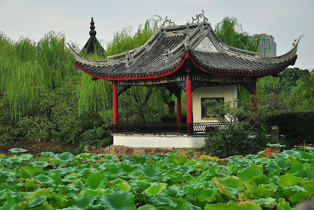 Zdjęcia: ogrody Wuxi, prowincja Jangsu, Domek, CHINY Zdjęcia: ogrody Wuxi, prowincja Jangsu, Domek, CHINY