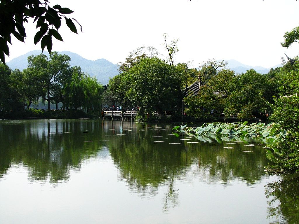 Zdjęcia: Hangzhou, prowincja Zhejiang, Jezioro Zachodnie, CHINY Zdjęcia: Hangzhou, prowincja Zhejiang, Jezioro Zachodnie, CHINY