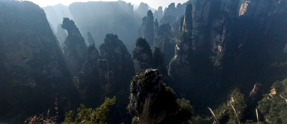 Zdjęcia: Park Narodowy Zhangjiajie , Hunan, We mgle 2, CHINY Zdjęcia: Park Narodowy Zhangjiajie , Hunan, We mgle 2, CHINY