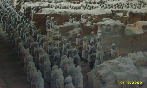 Zdjecie CHINY / - / XI N / Muzeum armii terakoriwej