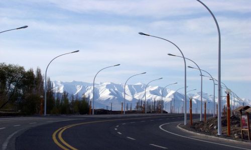 Zdjęcie CHINY / Tashkurgan Tajik Autonomous County / Tashkurgan / Pamir Highway