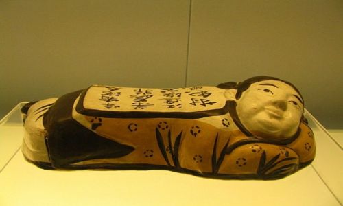 Zdjęcie CHINY / Szanghaj / Muzeum Szanghajskie / ceramika chińska