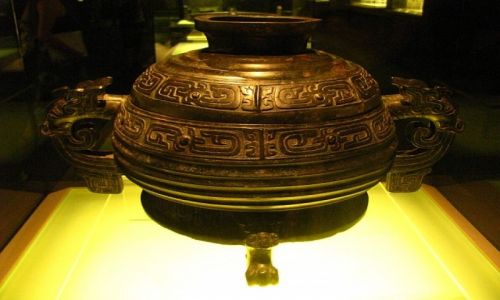 Zdjcie CHINY / Szanghaj / Muzeum Szanghajskie / chiskie brzy