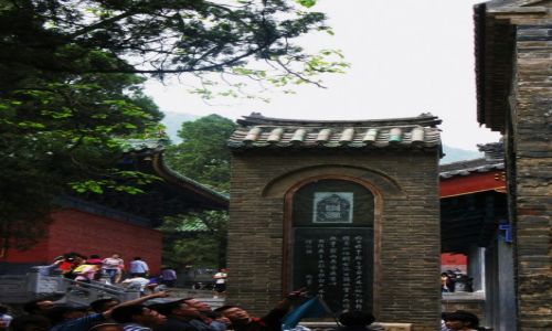 Zdjecie CHINY / Luoyang / Szaolin / Klasztor Szaolin