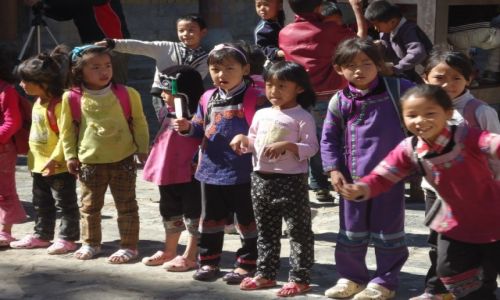 Zdjęcie CHINY / Yunnan / wioska Qingkou / okolice Xinjie / Portret zbiorowy (3)