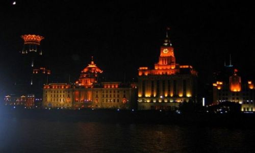 Zdjęcie CHINY / Szanghai / rejs po rzece / Nocna jazda