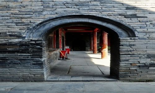 Zdjecie CHINY / Klasztor Shaolin / Klasztor Shaolin / Brama