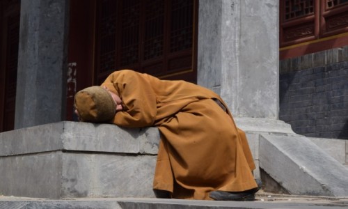Zdjecie CHINY / Luoyang / Shaolin / Zmczony:)