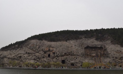 Zdjecie CHINY / Luoyang / Longmen / Groty Longmen
