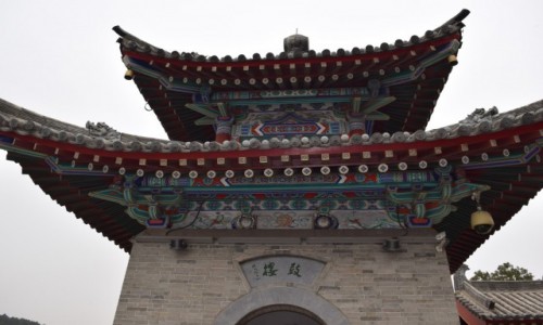 Zdjcie CHINY / Luoyang / Longmen / witynia  Longmen