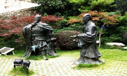Zdjecie CHINY / prowincja Jiangsu / Nankin / dziedziniec bramy Zhongshan