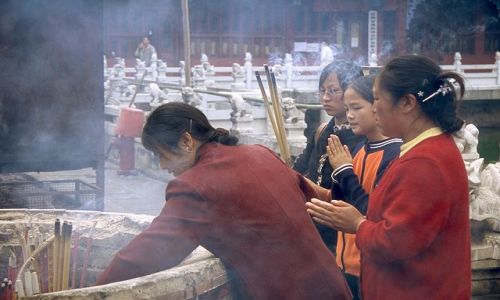 Zdjęcie CHINY / Yunan / Kunming / Świątynia w Kunming