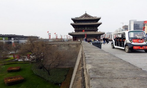 Zdjcie CHINY / Xi\\\'an / Muzeum Armii Terakotowej / Mury miejskie