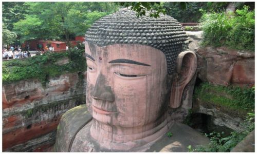 Zdjęcie CHINY / Chiny środkowe / Leshan / Siedzący Budda z Leshan