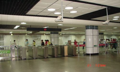 Zdjecie CHINY / Szanghaj  / Szanghaj / Metro Szanghaj -wejscie