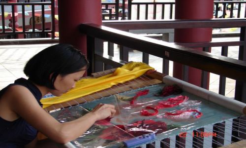 Zdjecie CHINY / GUANZOU / Nanning / Prace reczne