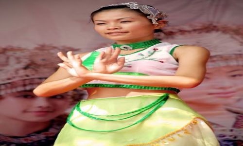 Zdjęcie CHINY / Guangxi Zhuang / Guilin / Chińska tancerka