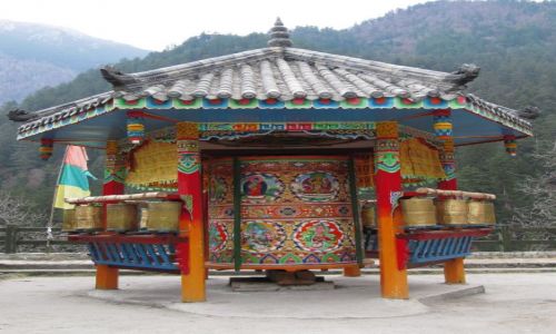 Zdjęcie CHINY / Jiuzaihou / Park Narodowy / kapliczka