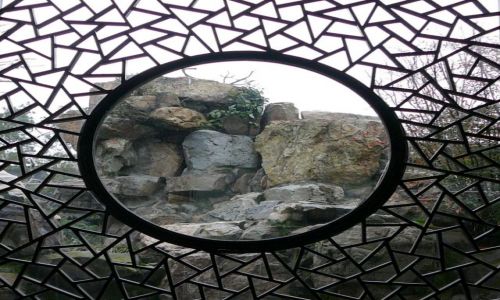 Zdjecie CHINY / Suzhou / ogród / ogrody pełne okien