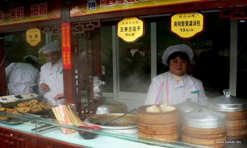 CHINY / - / Szanghaj / Kulinarnie - bar z pierokami