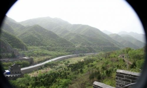 Zdjcie CHINY / - / BADALING / Okolice WIELKIEGO MURU